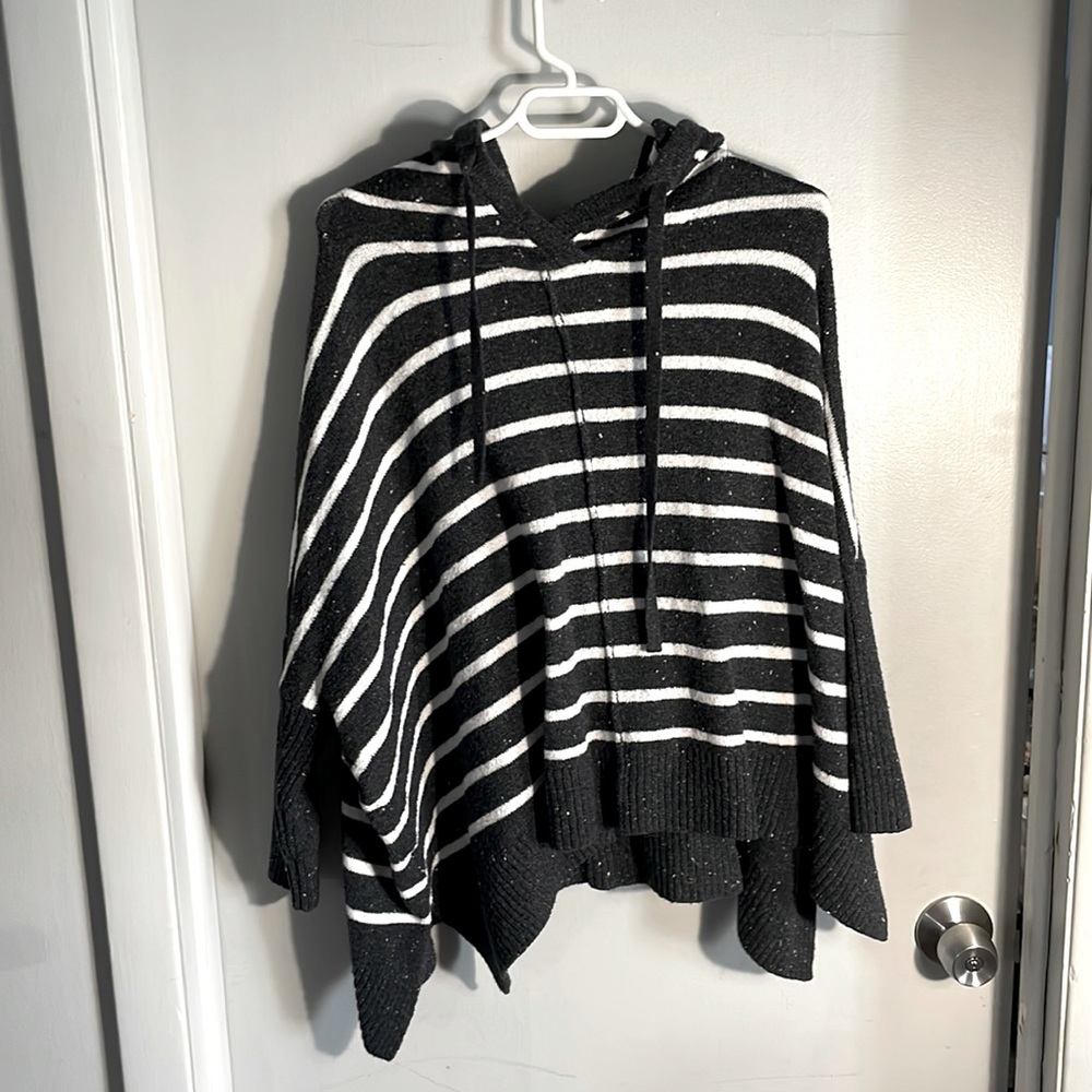 Loft Hoodie/poncho
